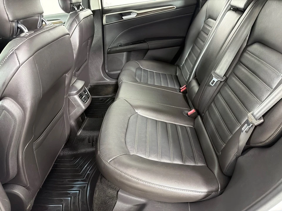 2014 Ford Fusion 2nd Gen - Image 19 of 21
