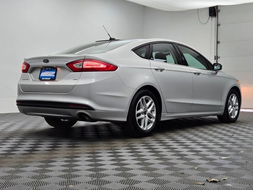 2014 Ford Fusion 2nd Gen - Image 7 of 12