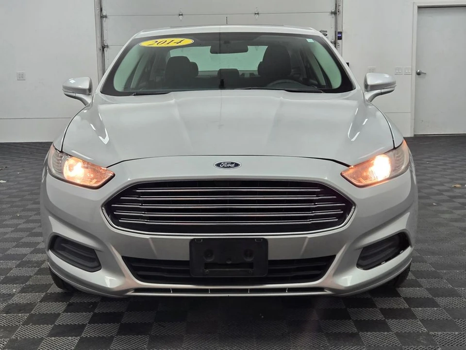 2014 Ford Fusion 2nd Gen - Image 12 of 12