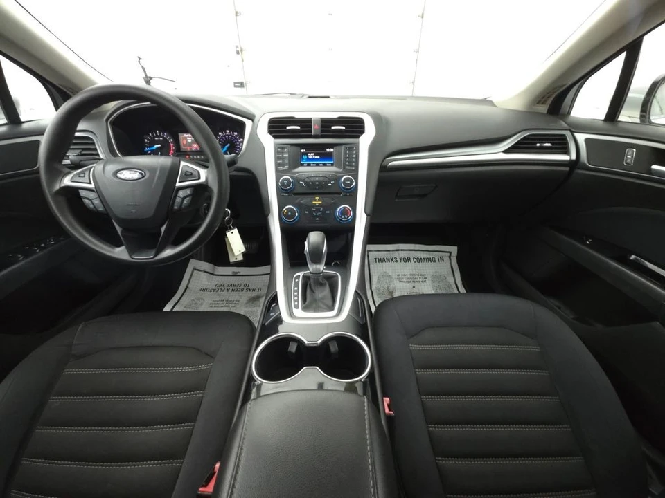 2014 Ford Fusion 2nd Gen - Image 2 of 12