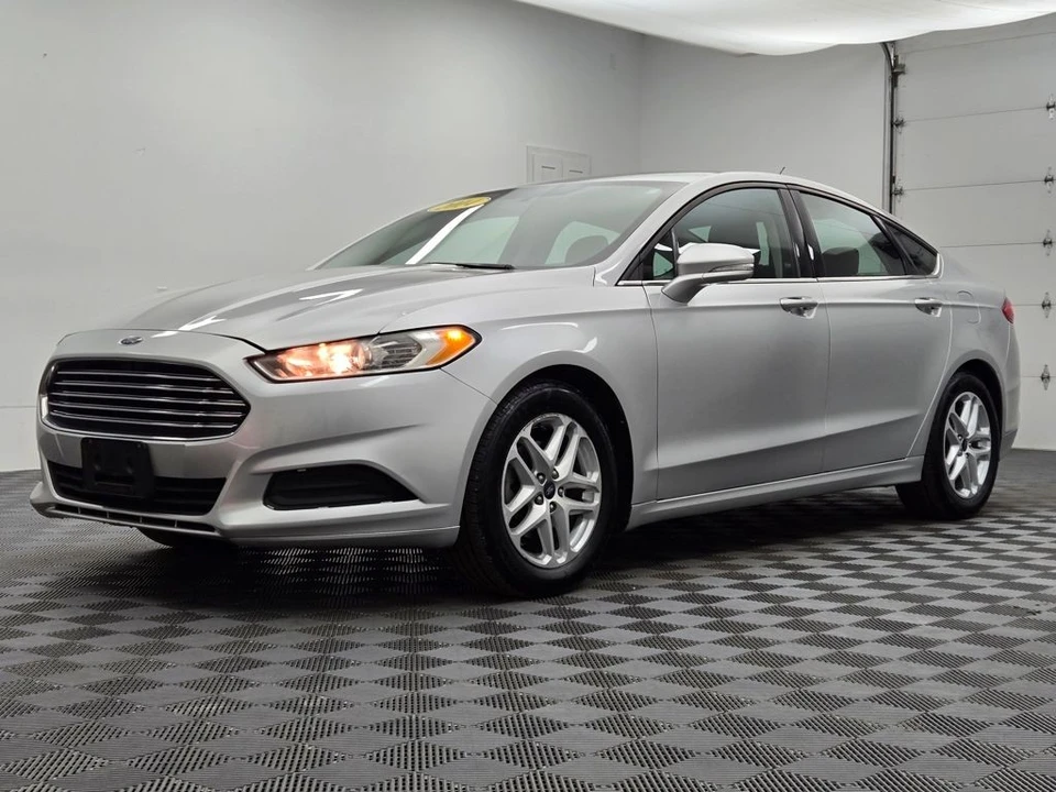 2014 Ford Fusion 2nd Gen - Image 11 of 12