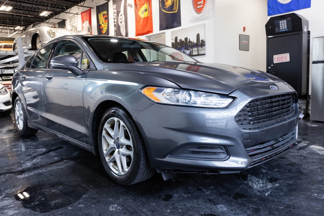 2014 Ford Fusion 2nd Gen - Image 15 of 21