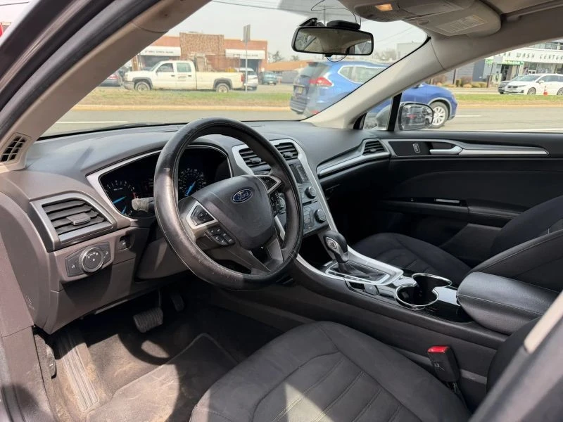 2014 Ford Fusion 2nd Gen - Image 10 of 12