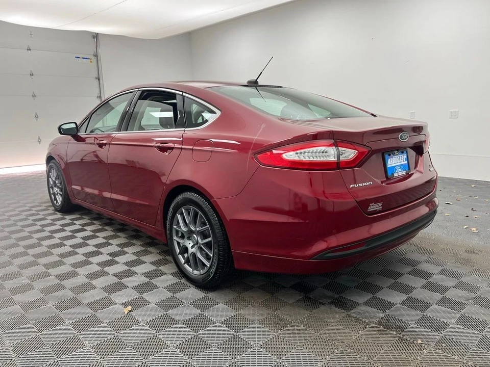2014 Ford Fusion 2nd Gen - Image 11 of 12