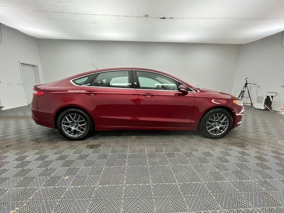 2014 Ford Fusion 2nd Gen - Image 7 of 12