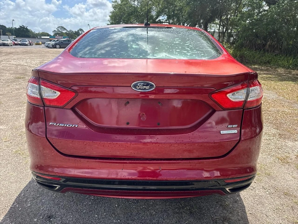 2014 Ford Fusion 2nd Gen - Image 4 of 10