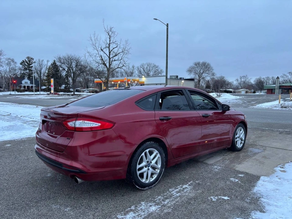 2014 Ford Fusion 2nd Gen - Image 9 of 21