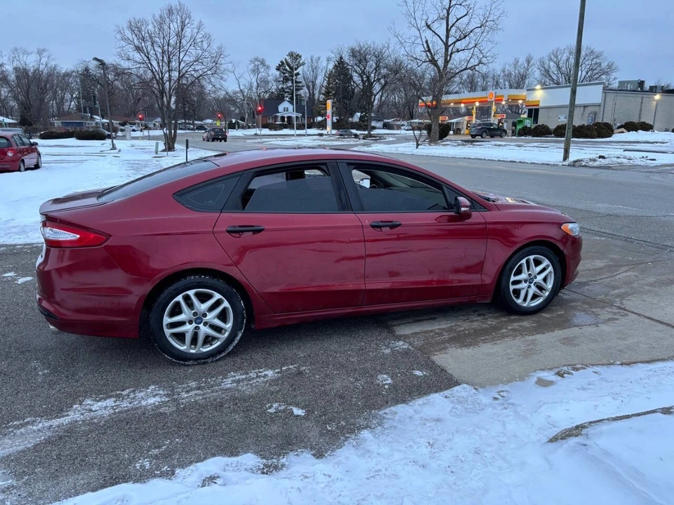 2014 Ford Fusion 2nd Gen - Image 10 of 21