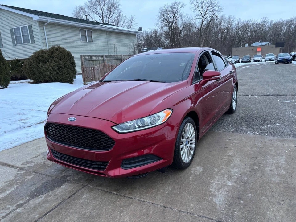 2014 Ford Fusion 2nd Gen - Image 2 of 21
