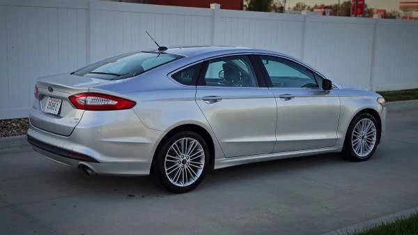 2014 Ford Fusion 2nd Gen - Image 6 of 12