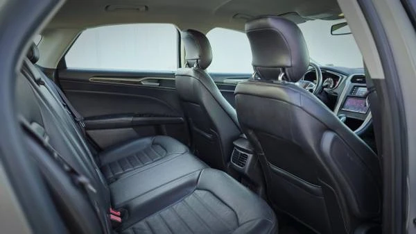 2014 Ford Fusion 2nd Gen - Image 11 of 12