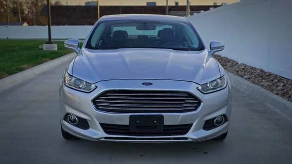 2014 Ford Fusion 2nd Gen - Image 7 of 12