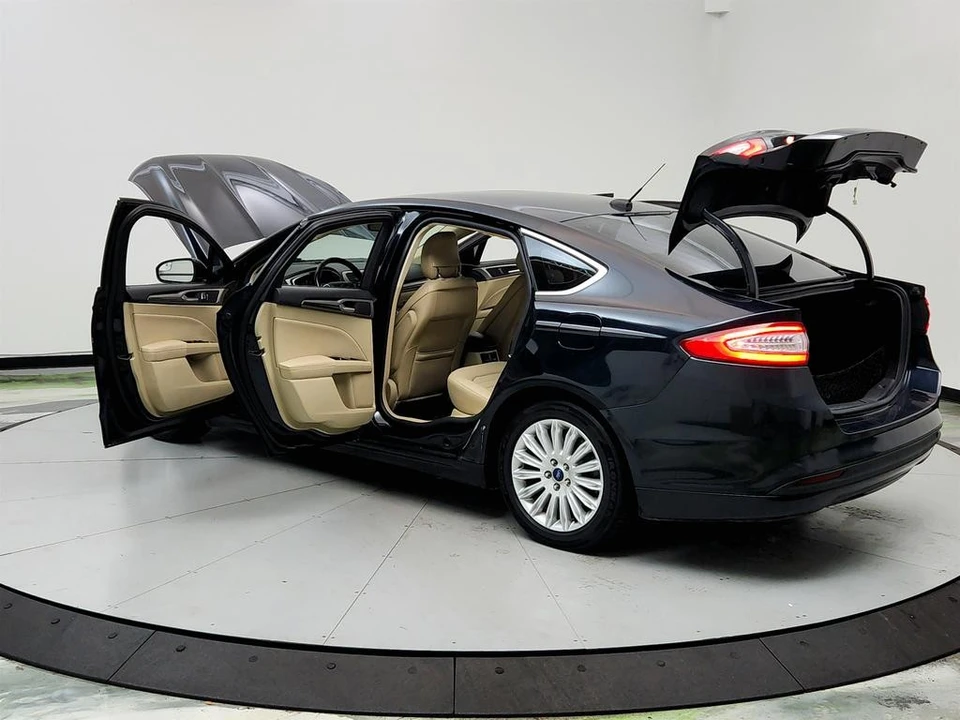 2014 Ford Fusion 2nd Gen - Image 12 of 12