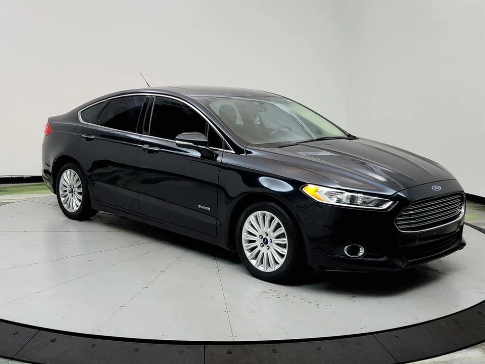 2014 Ford Fusion 2nd Gen - Image 3 of 12