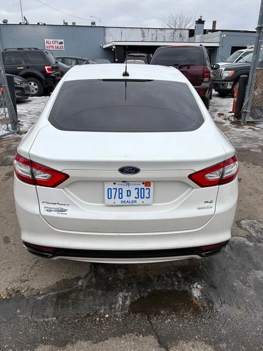 2014 Ford Fusion 2nd Gen - Image 6 of 7