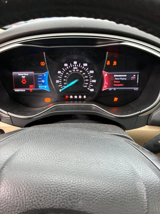 2014 Ford Fusion 2nd Gen - Image 7 of 7