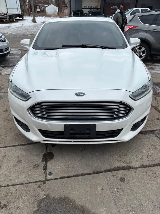 2014 Ford Fusion 2nd Gen - Image 3 of 7