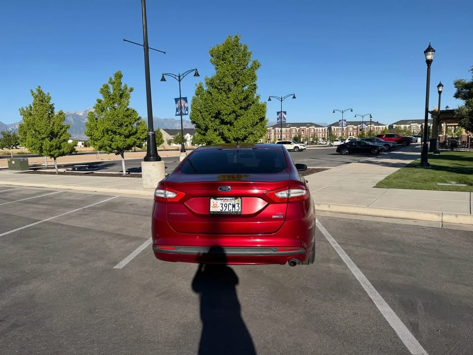 2014 Ford Fusion 2nd Gen - Image 2 of 12