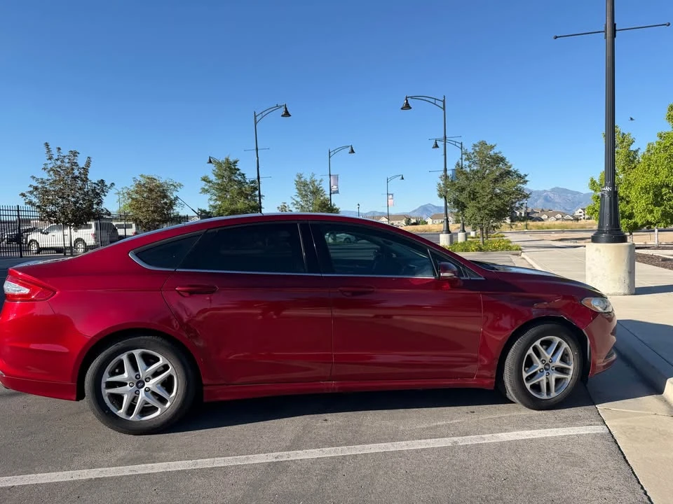 2014 Ford Fusion 2nd Gen - Image 3 of 12
