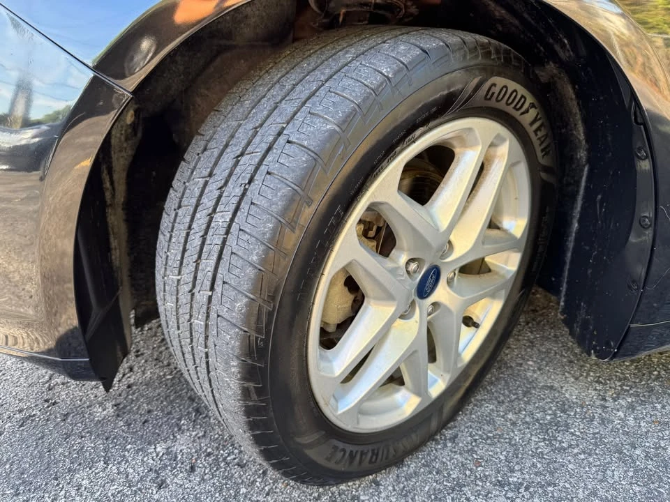 2014 Ford Fusion 2nd Gen - Image 18 of 18