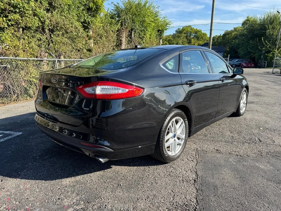 2014 Ford Fusion 2nd Gen - Image 4 of 18