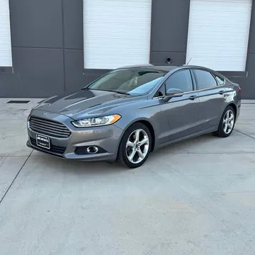 2014 Ford Fusion SE Sedan 4D