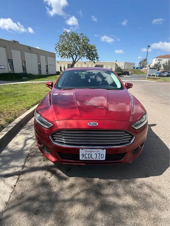 2014 Ford Fusion 2nd Gen - Image 2 of 7