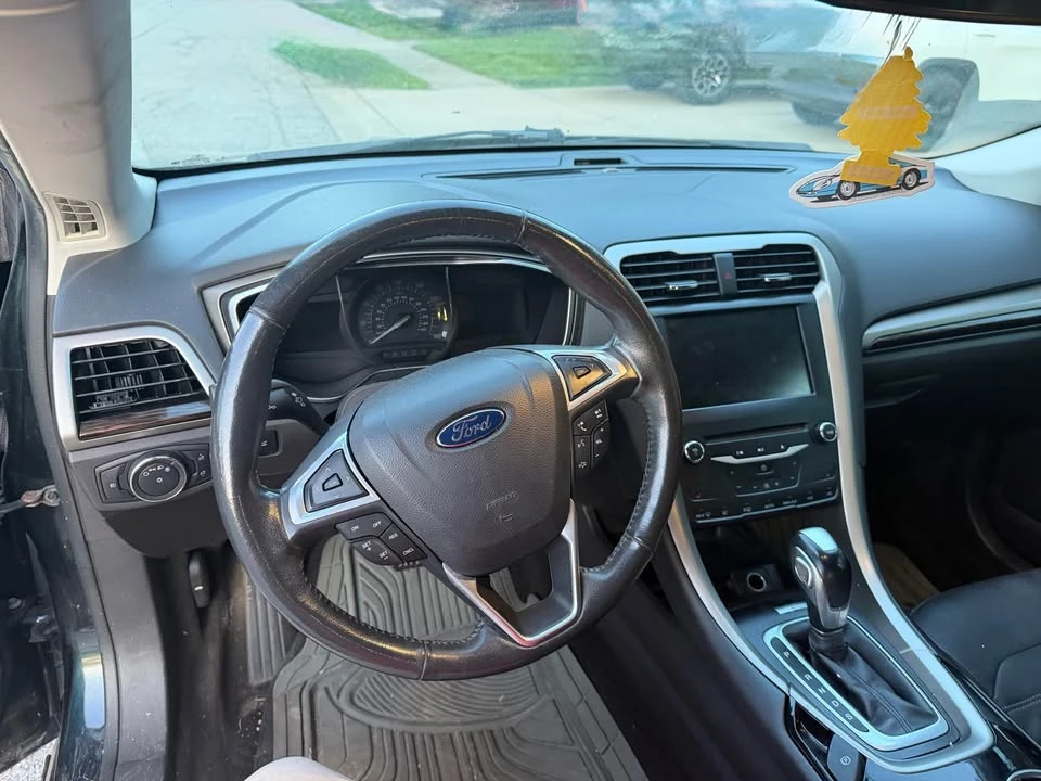 2014 Ford Fusion 2nd Gen - Image 11 of 13