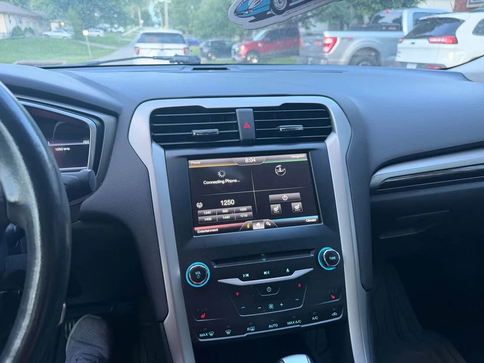 2014 Ford Fusion 2nd Gen - Image 13 of 13