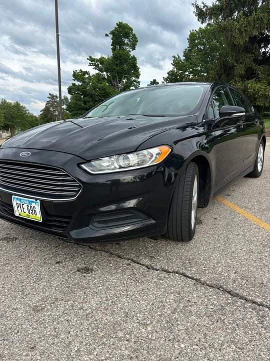 2014 Ford Fusion 2nd Gen - Image 3 of 16