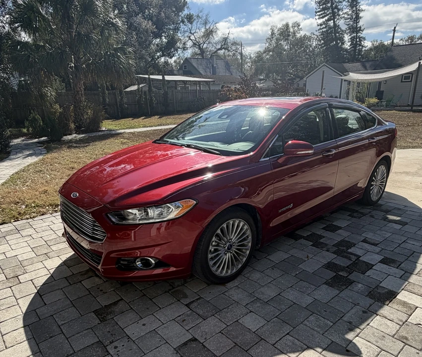 2014 Ford Fusion 2nd Gen - Image 3 of 16