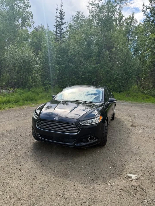2014 Ford Fusion 2nd Gen - Image 4 of 15