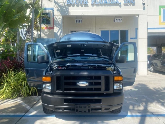 2014 Ford Econoline Van - Image 17 of 21