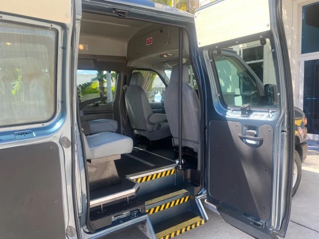 2014 Ford Econoline Van - Image 15 of 21