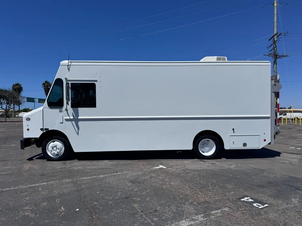 2014 Ford Transit - Image 4 of 27
