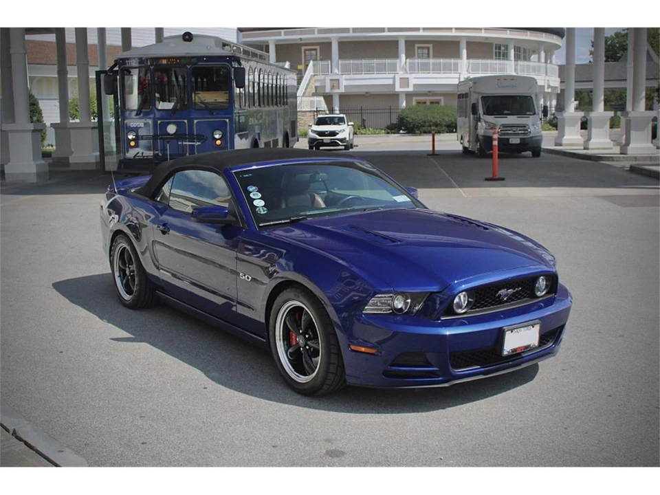 2014 Ford S197 Mustang - Image 2 of 31