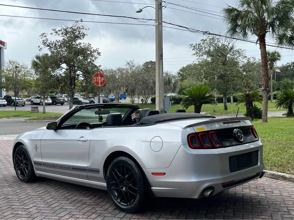 2014 Ford S197 Mustang - Image 3 of 20
