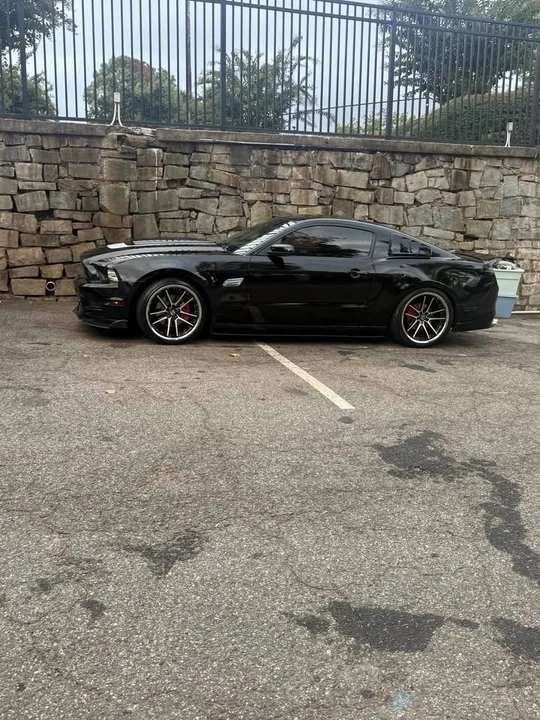 2014 Ford S197 Mustang - Image 2 of 6