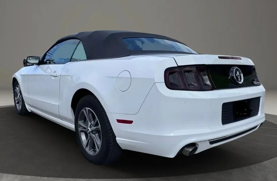 2014 Ford S197 Mustang - Image 3 of 7