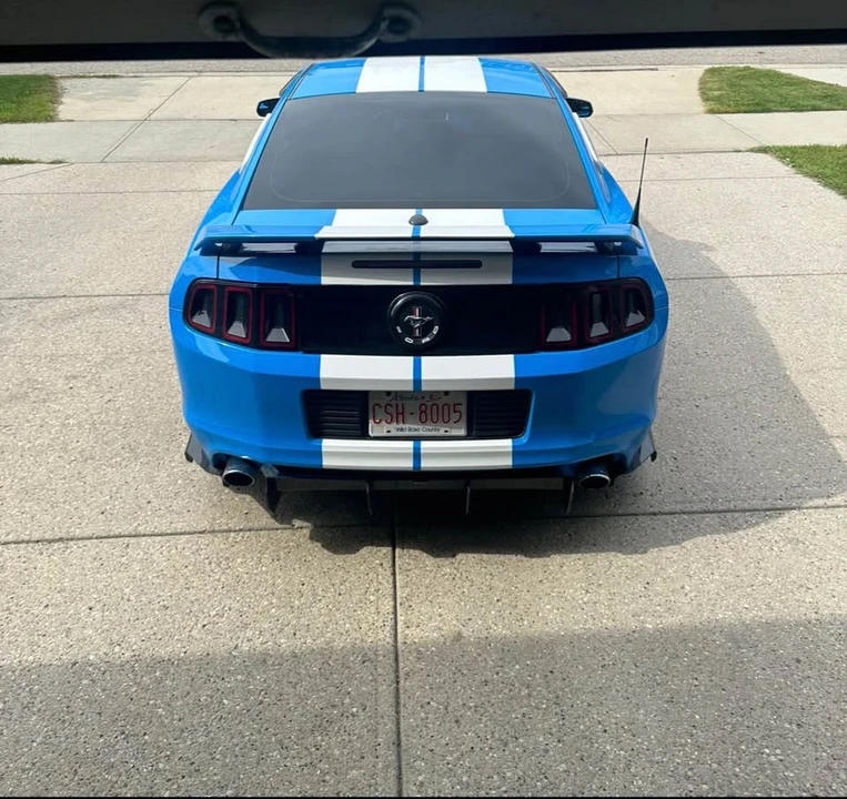 2014 Ford S197 Mustang - Image 9 of 10