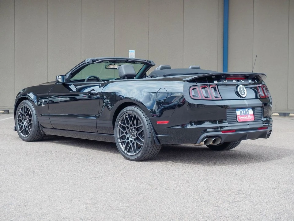 2014 Ford S197 Mustang - Image 9 of 31