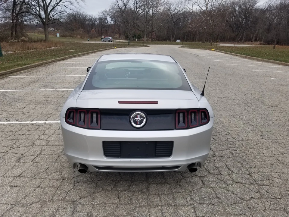 2014 Ford S197 Mustang - Image 4 of 11