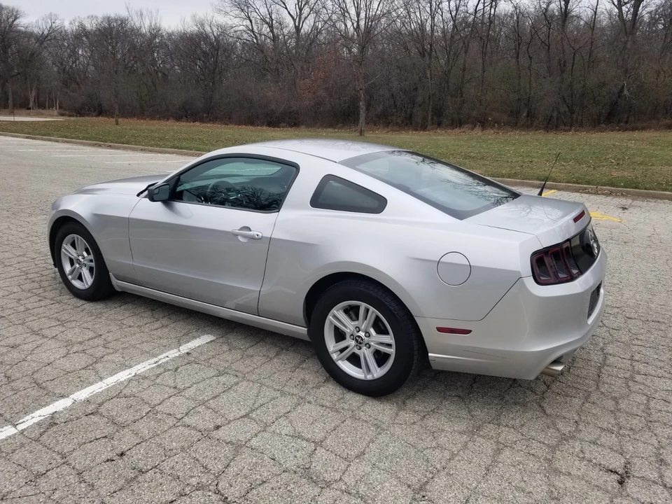 2014 Ford S197 Mustang - Image 3 of 11
