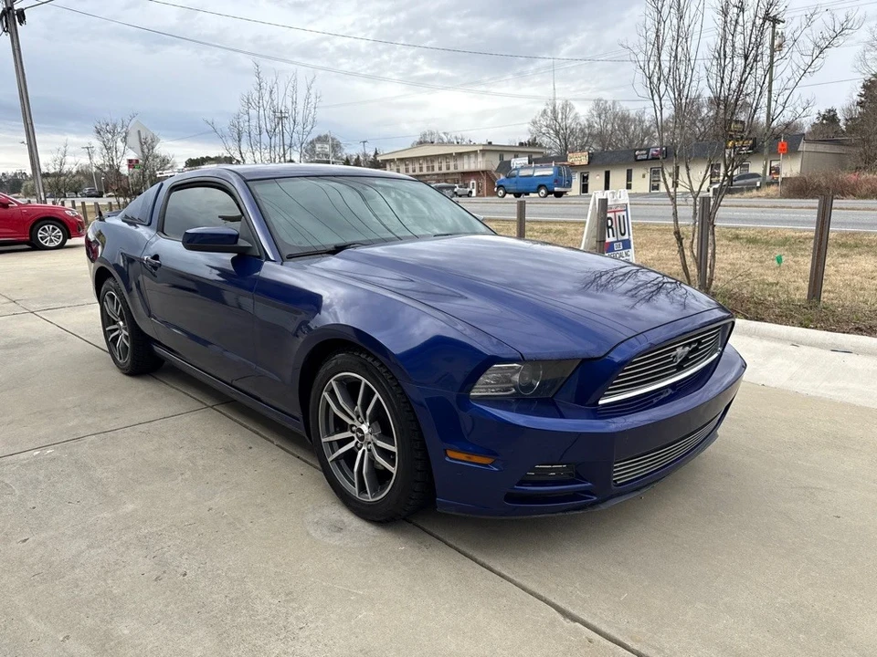 2014 Ford S197 Mustang - Image 6 of 12