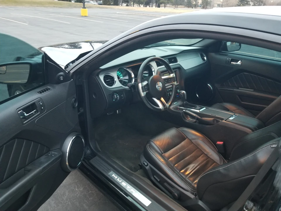 2014 Ford S197 Mustang - Image 11 of 19