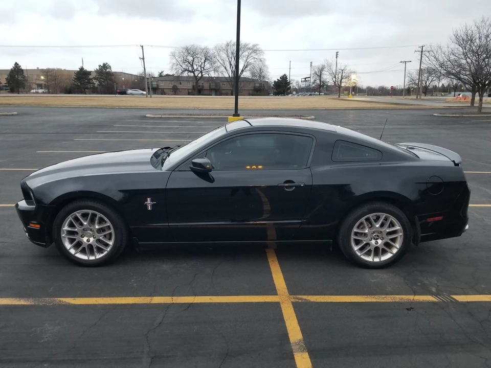 2014 Ford S197 Mustang - Image 6 of 19