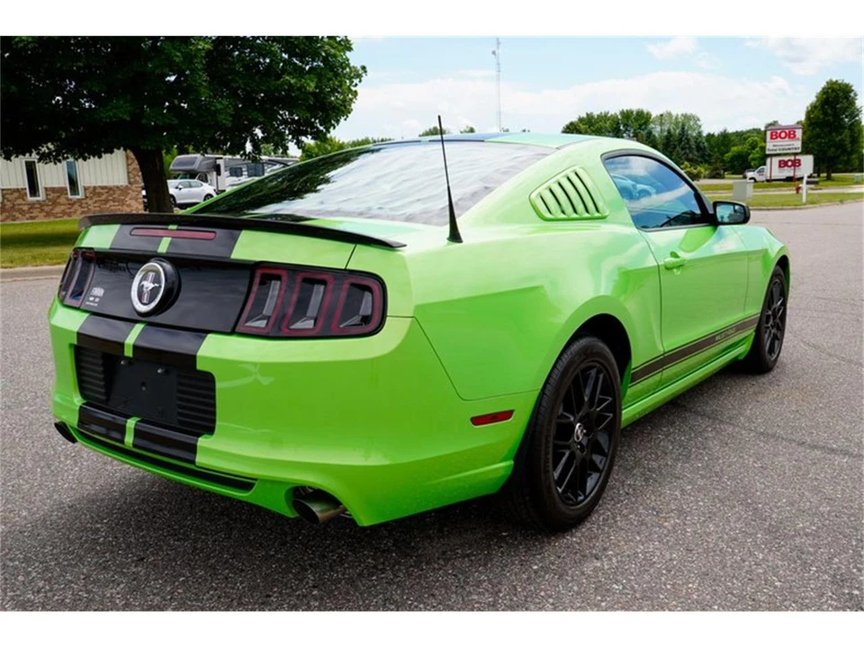 2014 Ford S197 Mustang - Image 3 of 31