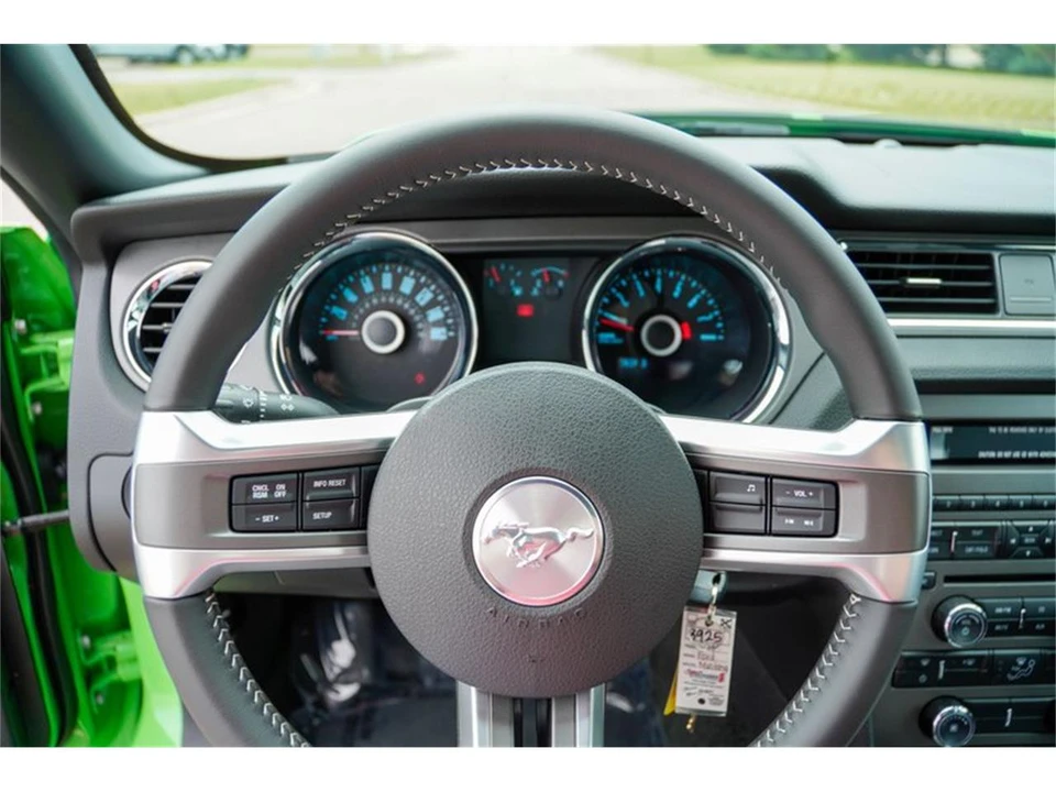 2014 Ford S197 Mustang - Image 13 of 31