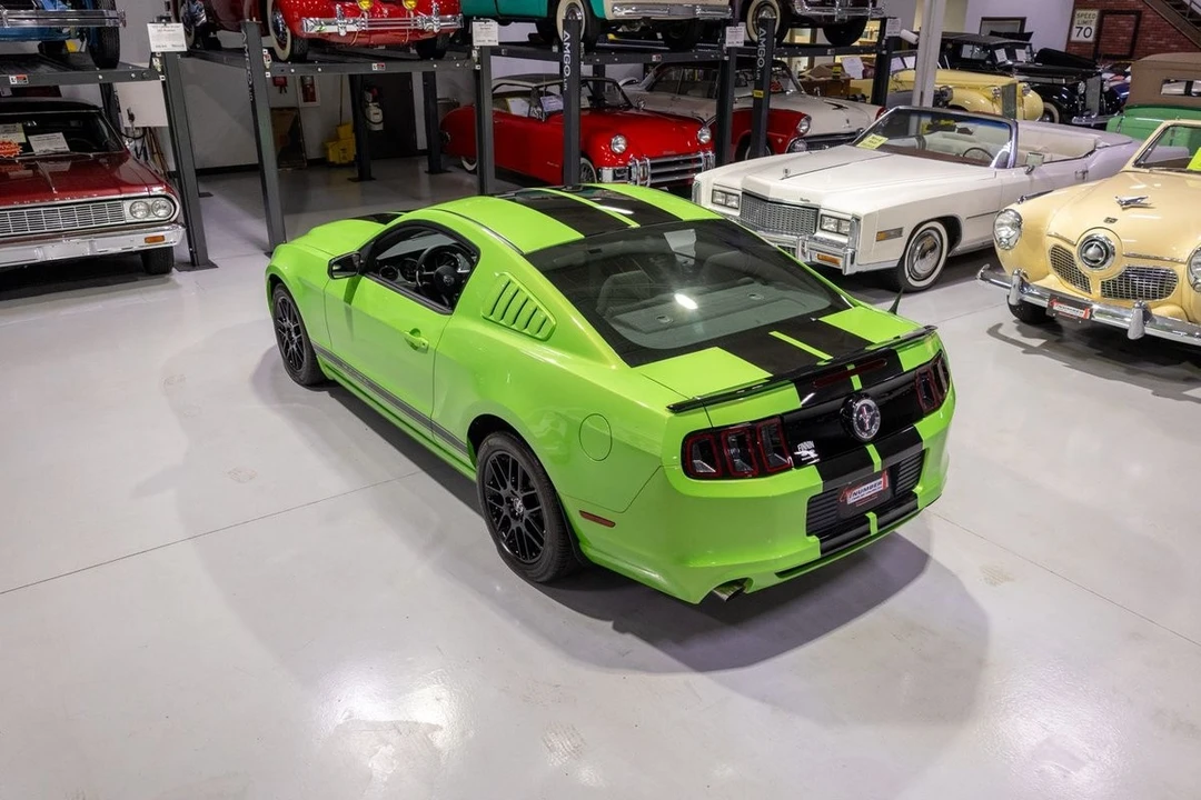 2014 Ford S197 Mustang - Image 11 of 12