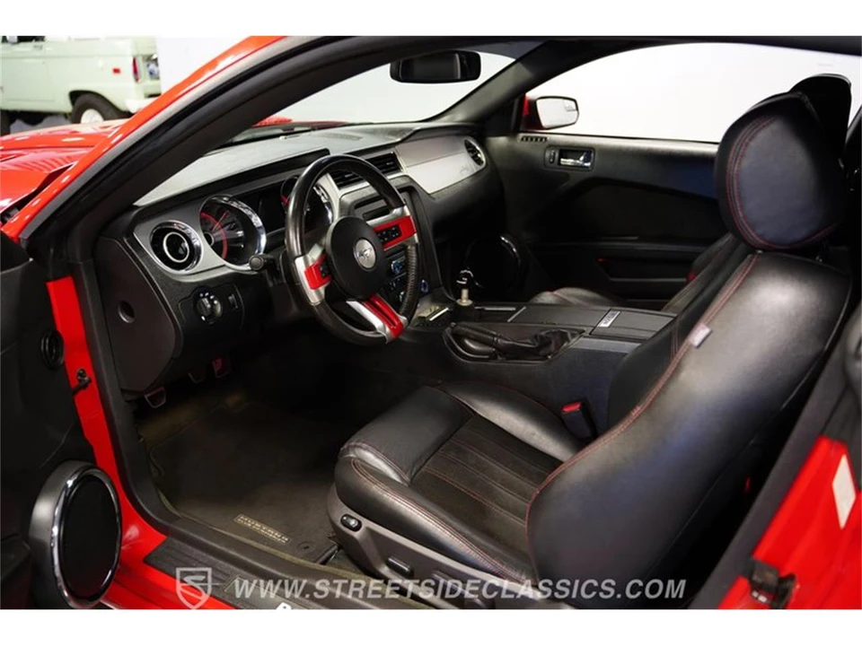 2014 Ford S197 Mustang - Image 2 of 31
